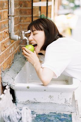 免费观看《八戒八戒》全集？这些渠道你知道几个！